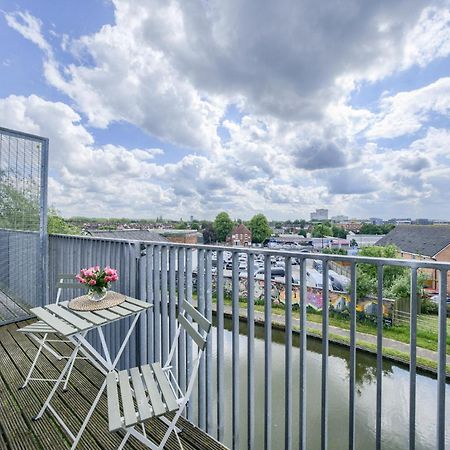 Coventry Large 4-Bed Townhouse By Empower Homes Esterno foto
