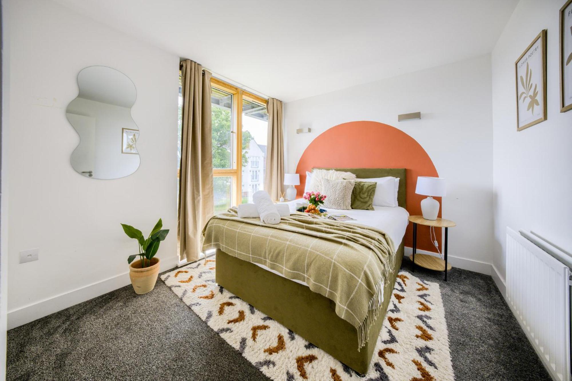 Coventry Large 4-Bed Townhouse By Empower Homes Esterno foto